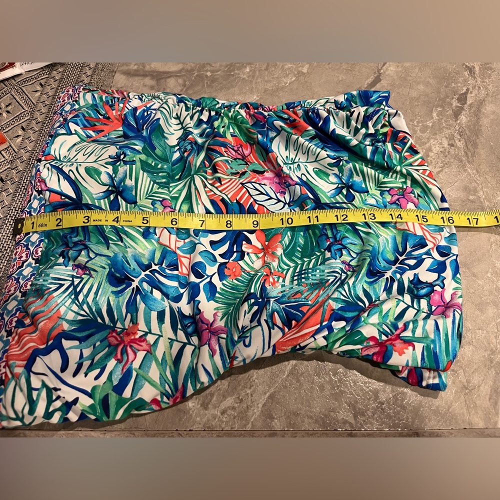 Tommy Bahama Swim Top - Picture 5 of 5
